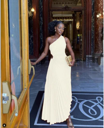 One Shoulder Sleeveless Dress