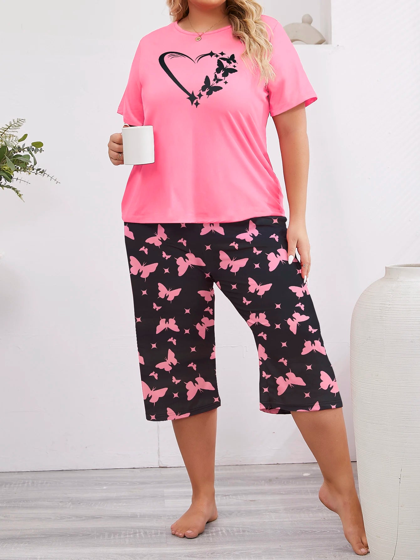 2-piece set of plus size casual women's butterfly printed short sleeved T-shirt&cropped pants home wear