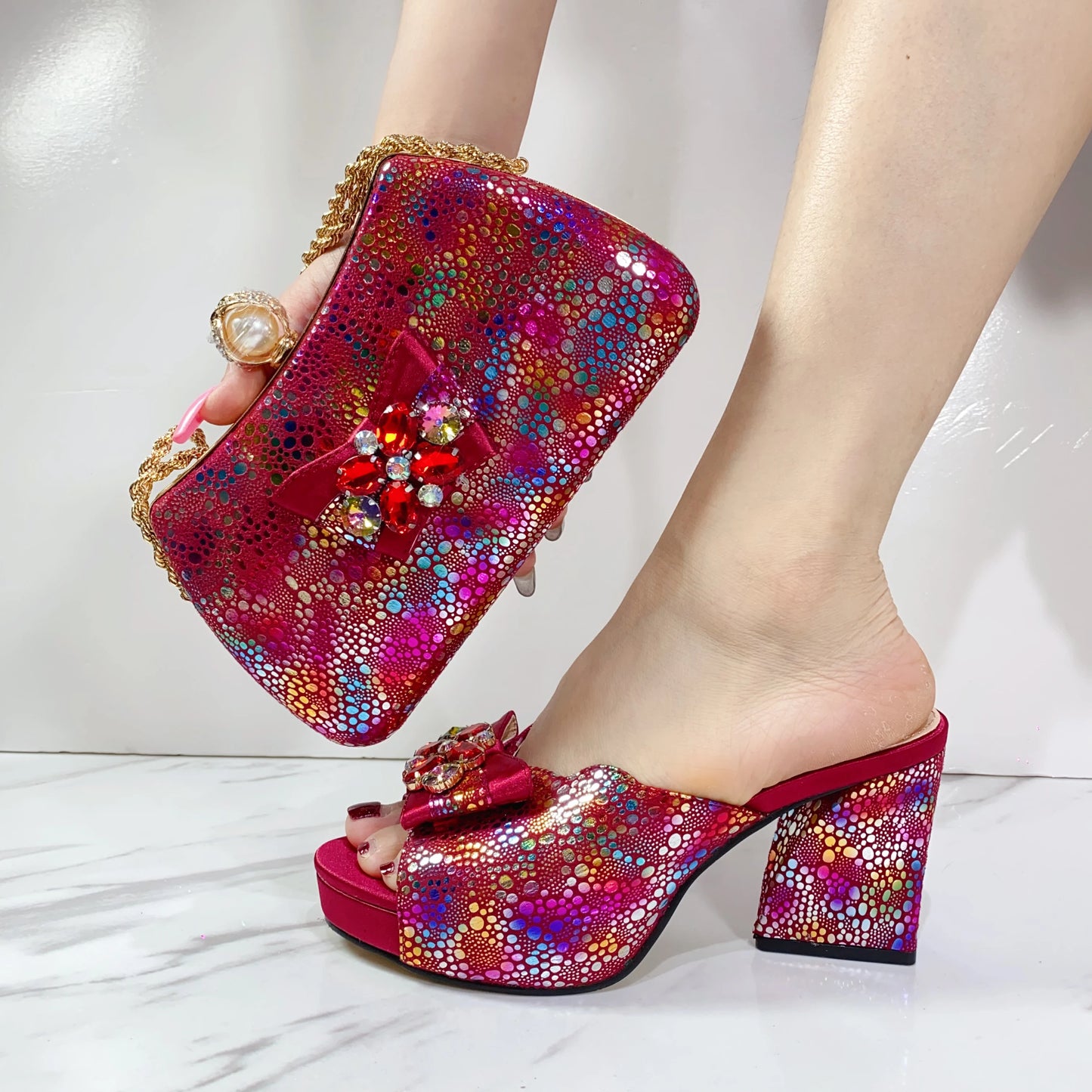Elegant Platform Heel W/ Bag Set