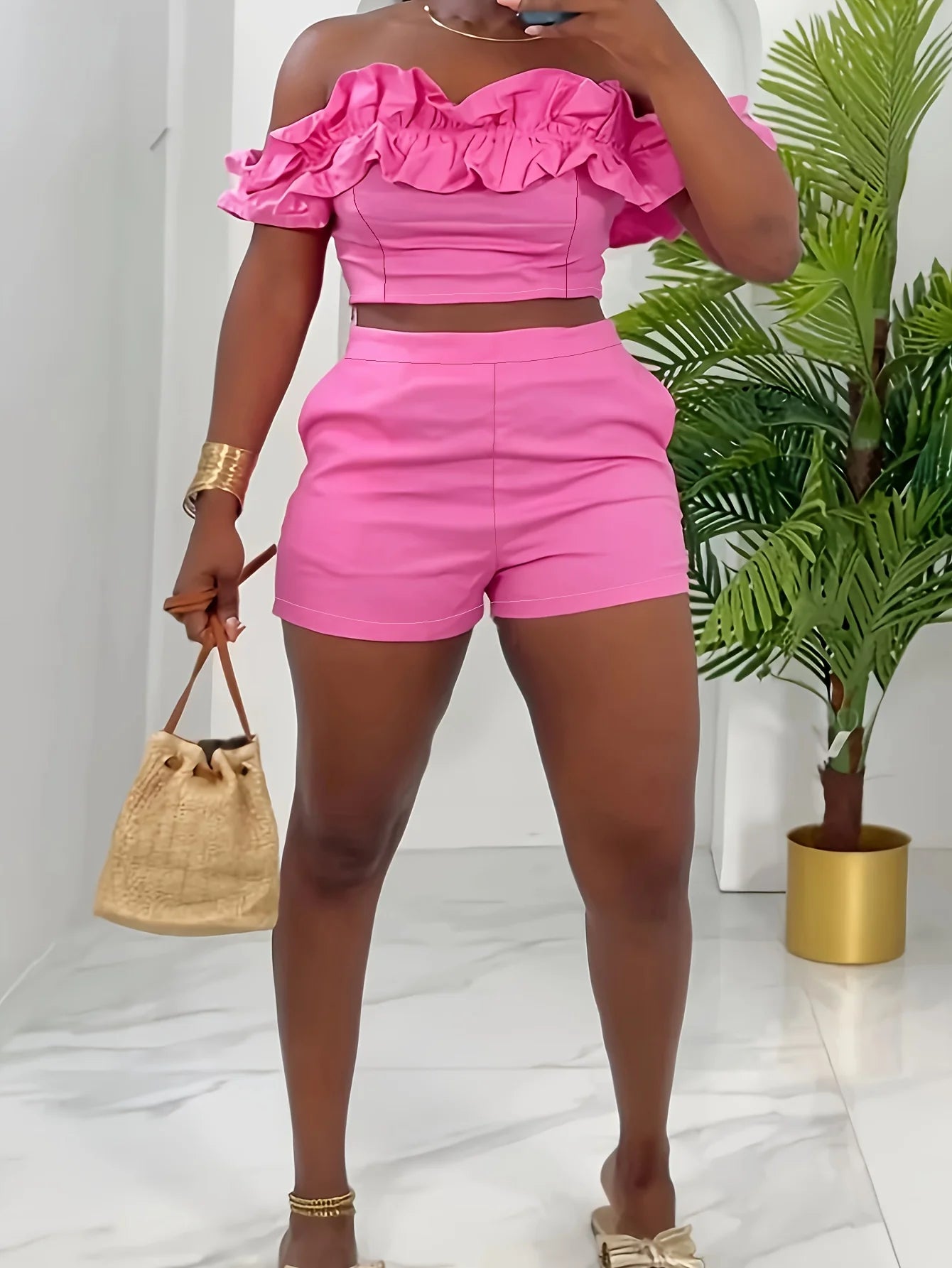 2 Piece Off-Shoulder Ruffled Shorts Set