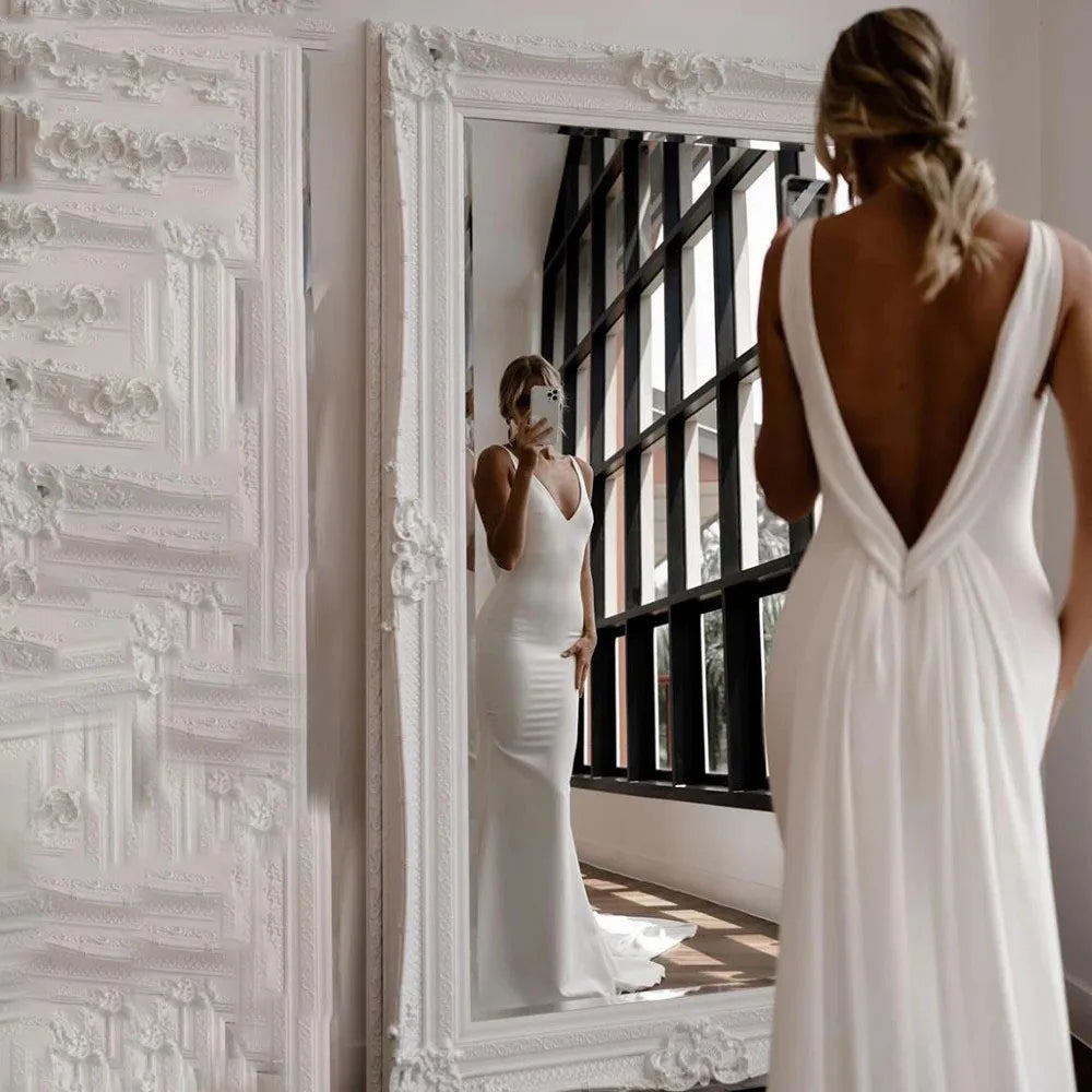 Plus Size Wedding Dress Women Simple Sleeveless V Neck Brides Banquet Wedding Party Dress Elegant mermaid Bridal Gown Customizd