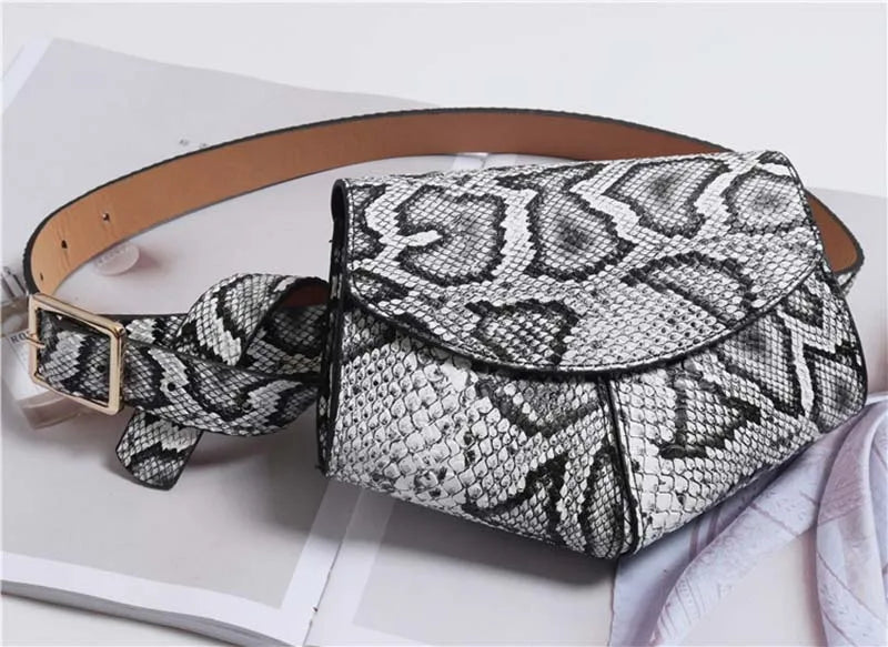 Women's Snake Waist Bag Heart Shaped Belt Bags Brand Designer Fanny Pack PU Leather Crossbody Chest Bag Fashion Small Hip Purse