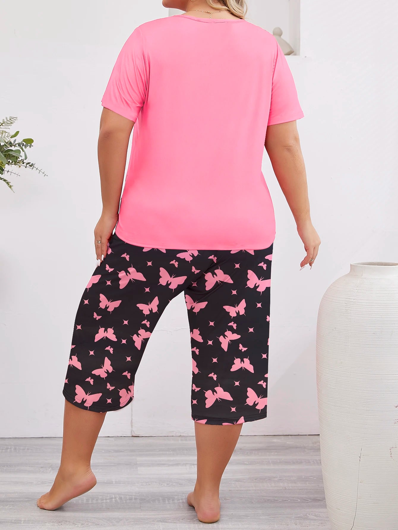 2-piece set of plus size casual women's butterfly printed short sleeved T-shirt&cropped pants home wear