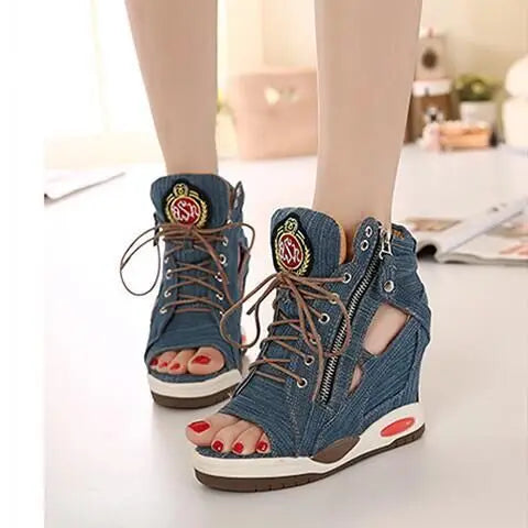 Platform Round Toe Wedge Boots