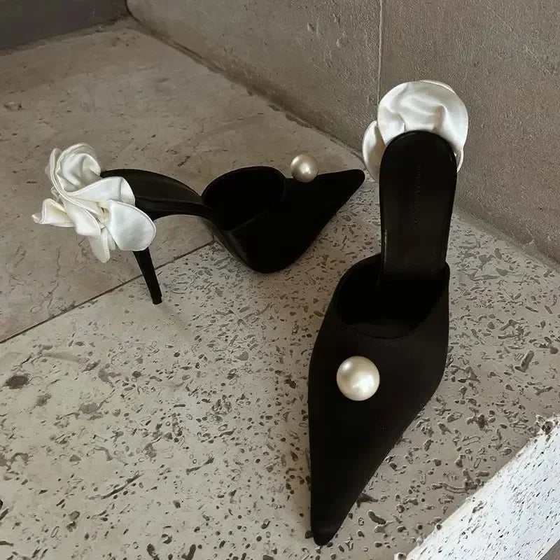 Pointy Design Slippers