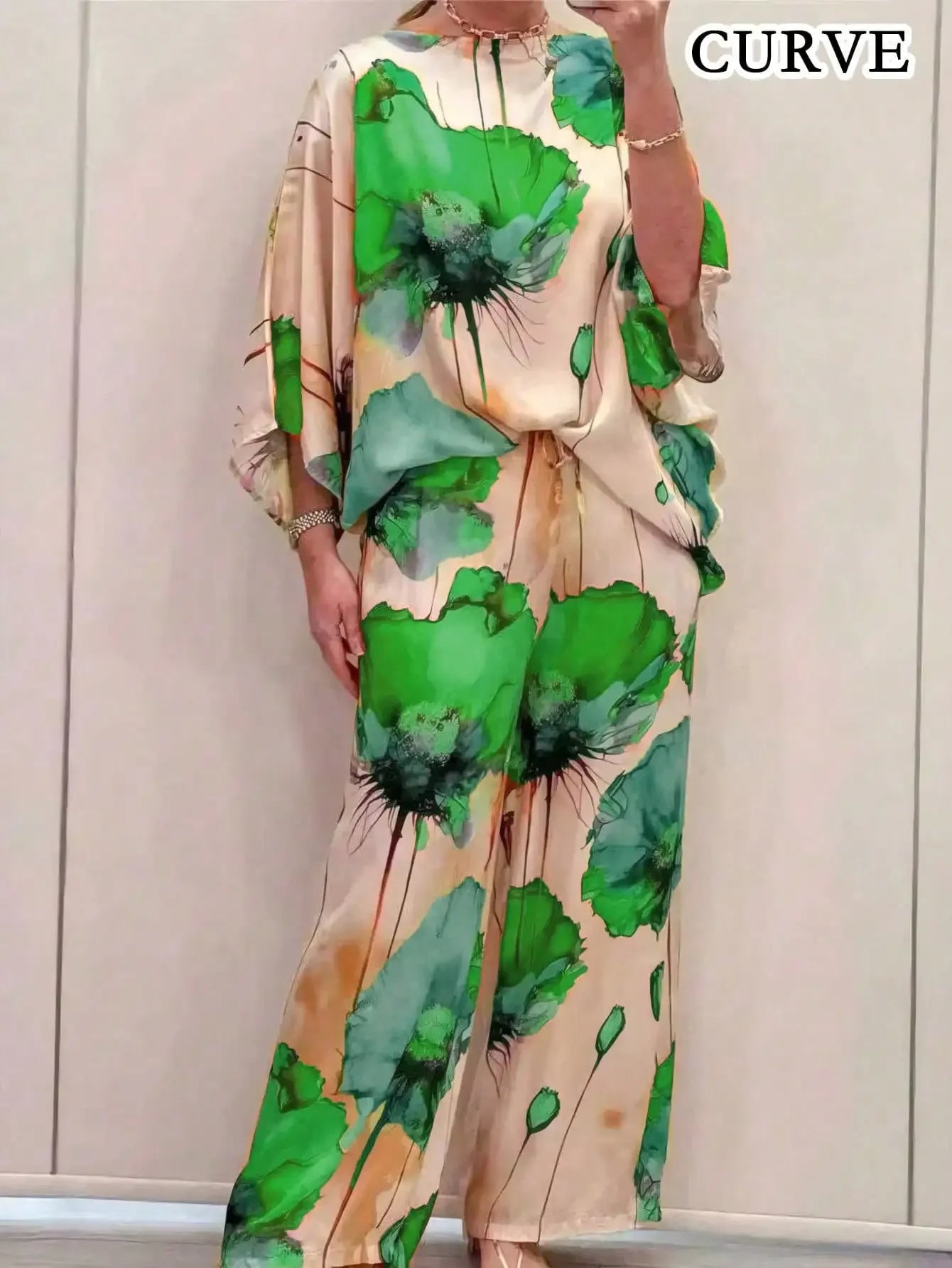 Plus Size 1XL-5XL Women Relaxed Fashion Floral Print Round Neck Top Long Pants Sets Ladies Casual Two-pieces Sets