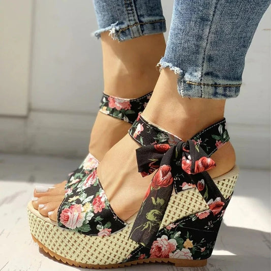 Casual Platform Floral Lace-Up Wedges