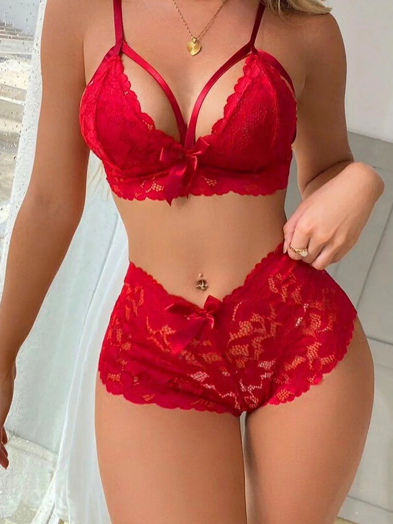 Plus size sexy lace lingerie set, two-piece, with lace see-through bow decorations, lingeries sexy hot, A gift for a female